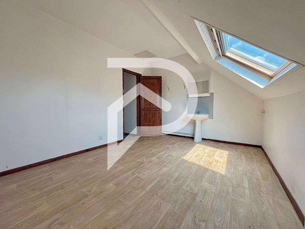 Achat maison à vendre 5 chambres 99 m² - Amiens