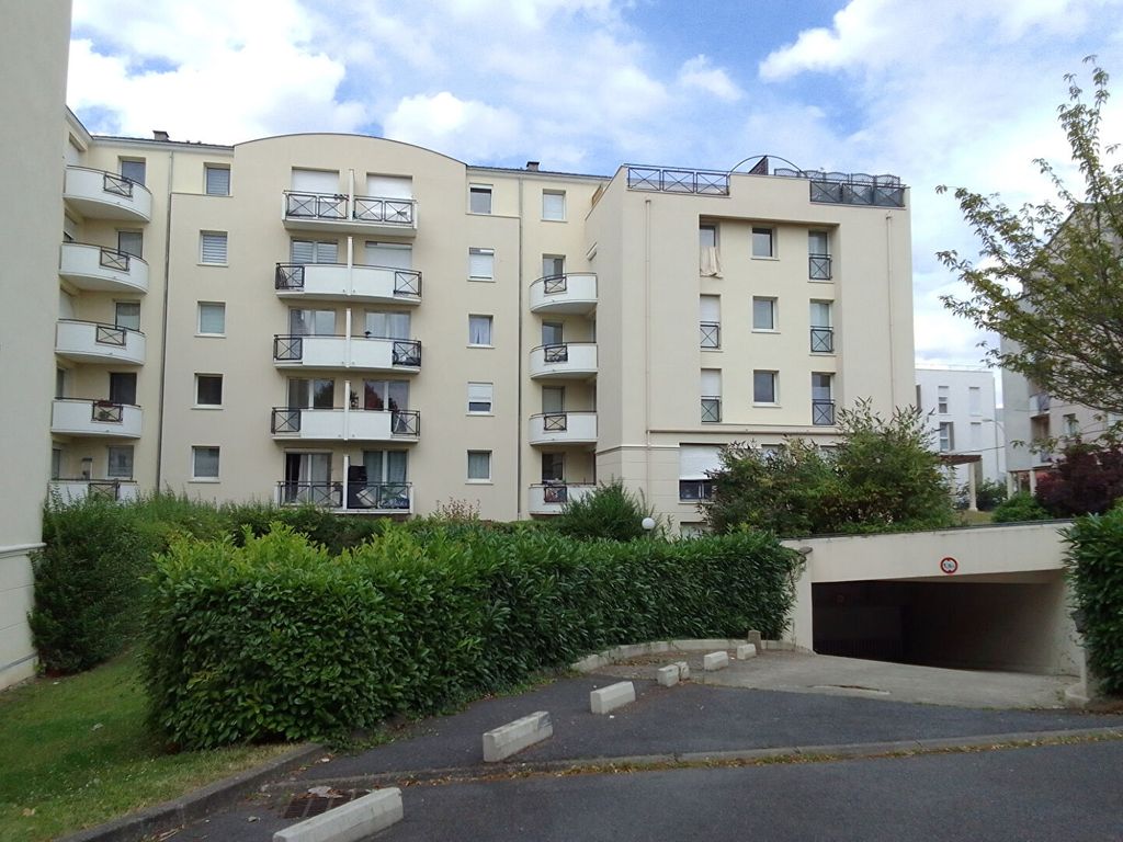 Achat appartement à vendre 4 pièces 82 m² - Bondy