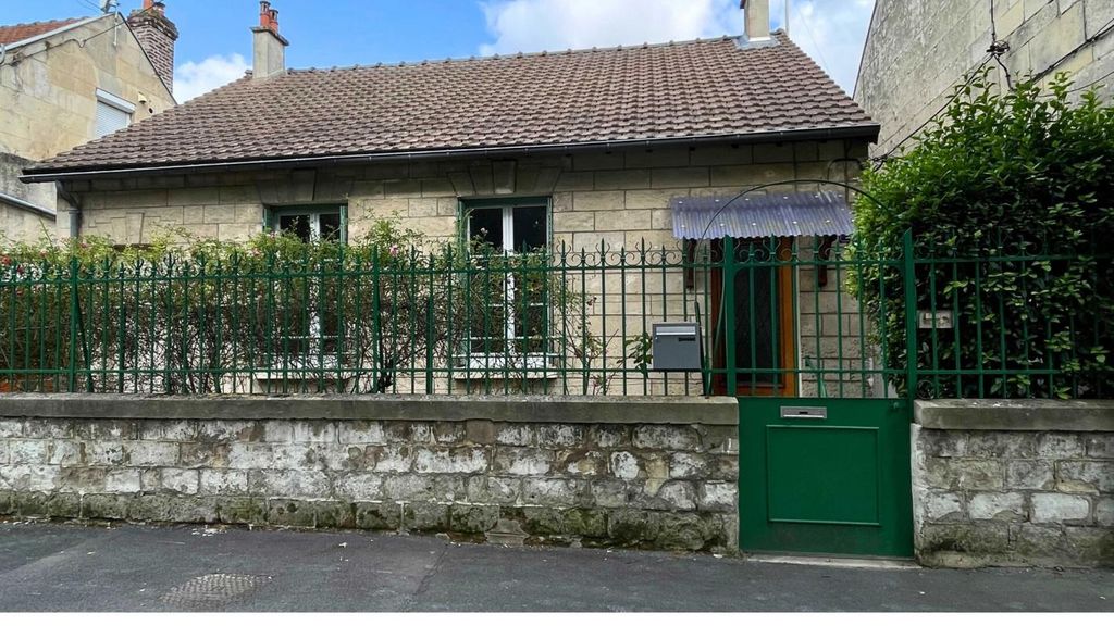 Achat maison à vendre 2 chambres 76 m² - Soissons