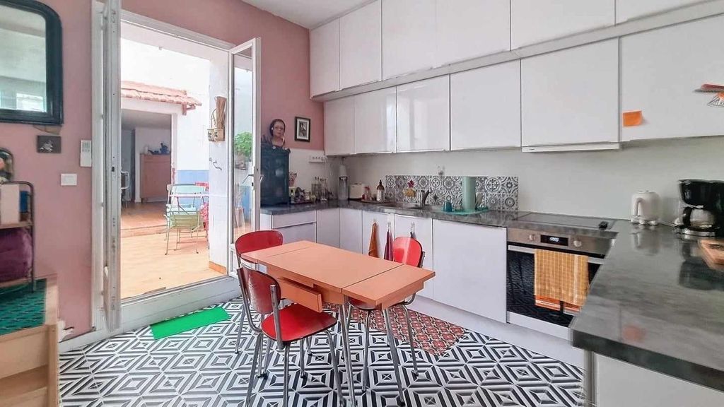 Achat maison à vendre 2 chambres 104 m² - Marseille 4ème arrondissement