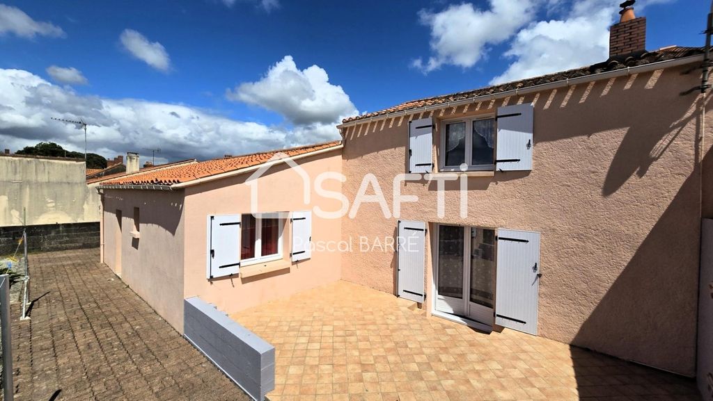 Achat maison à vendre 2 chambres 78 m² - Les Achards