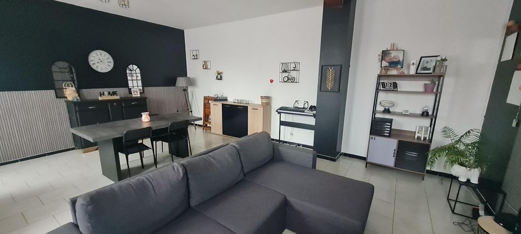 Achat maison à vendre 3 chambres 103 m² - Villers-Brûlin