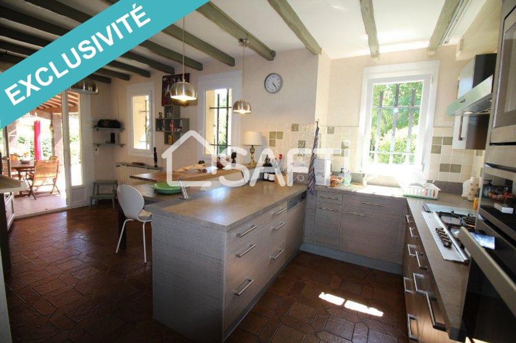 Achat maison à vendre 4 chambres 186 m² - Castres