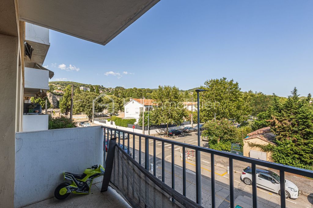 Achat appartement à vendre 4 pièces 72 m² - Draguignan