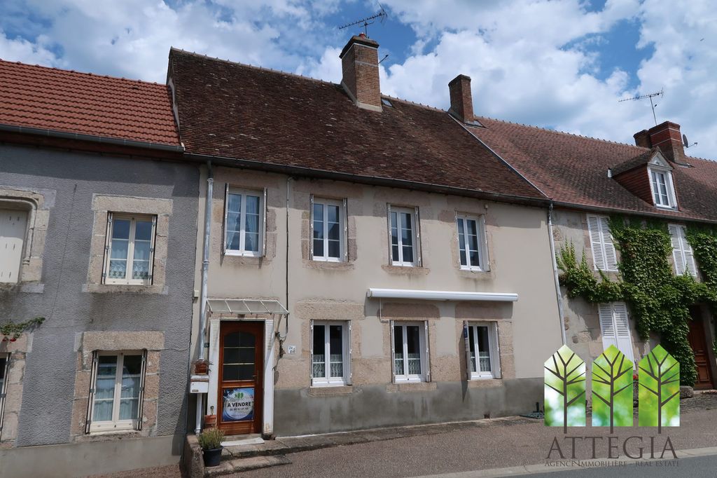 Achat maison à vendre 2 chambres 95 m² - Clugnat