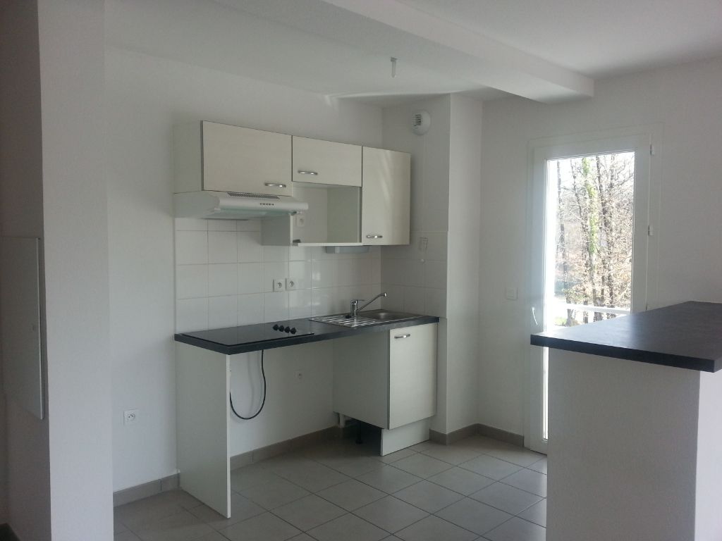 Achat appartement à vendre 3 pièces 61 m² - Saint-Médard-en-Jalles