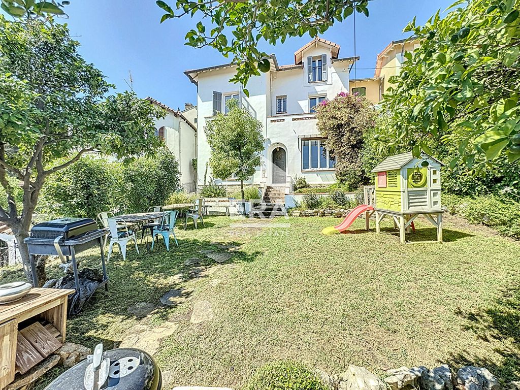 Achat maison à vendre 4 chambres 122 m² - Cannes