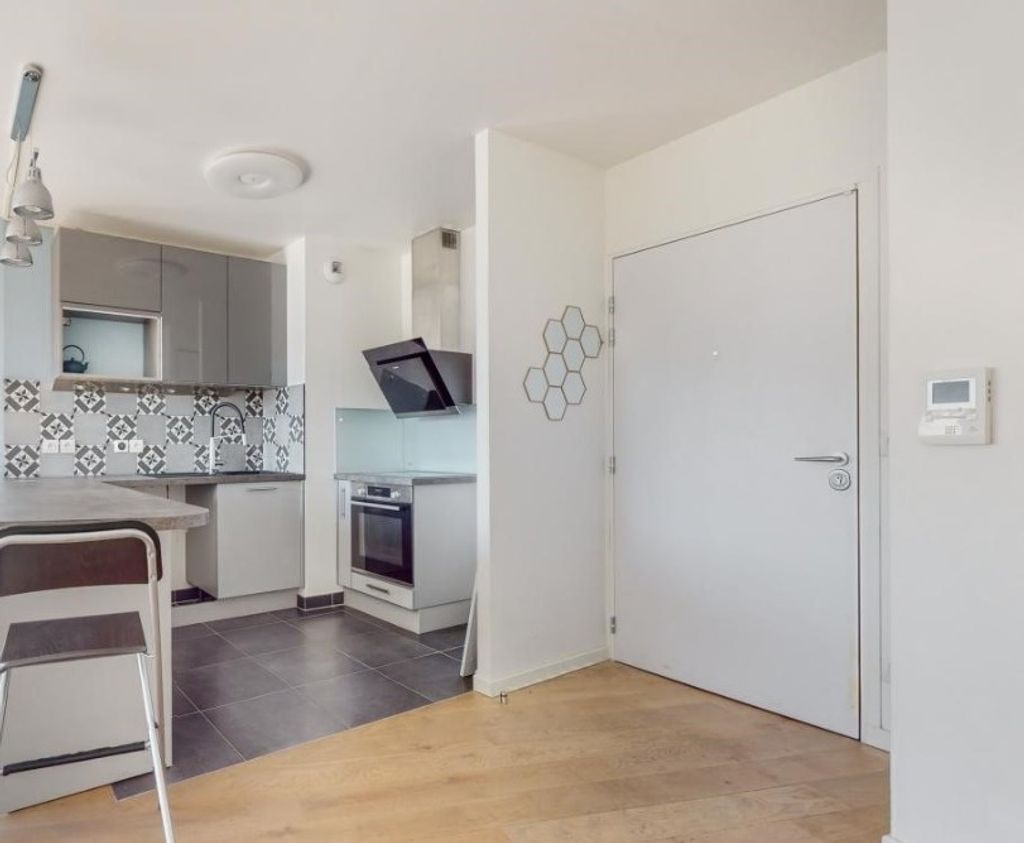 Achat appartement à vendre 2 pièces 30 m² - Saint-Ouen