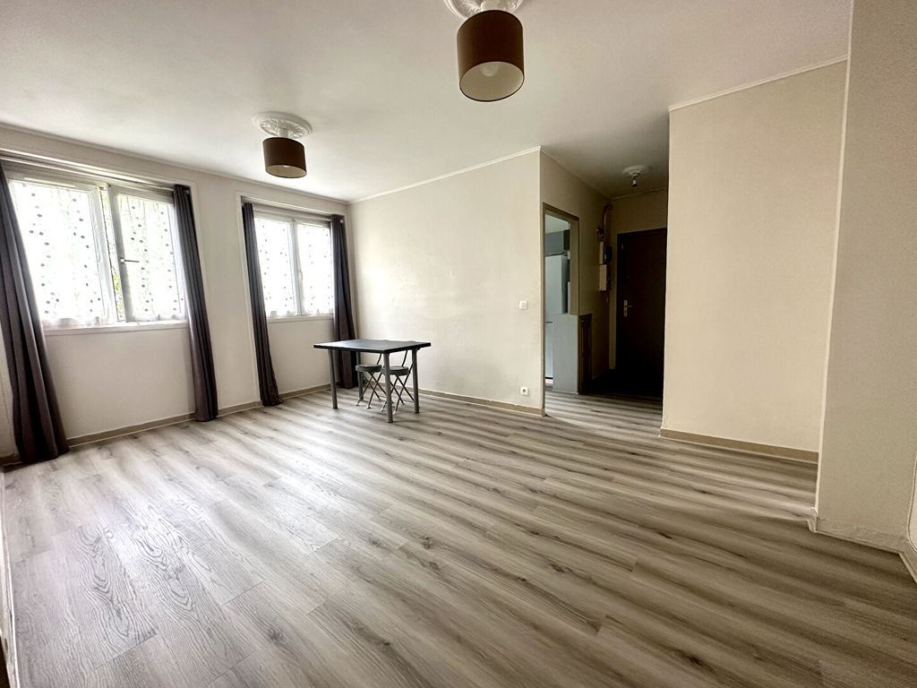 Achat appartement à vendre 5 pièces 75 m² - Rueil-Malmaison