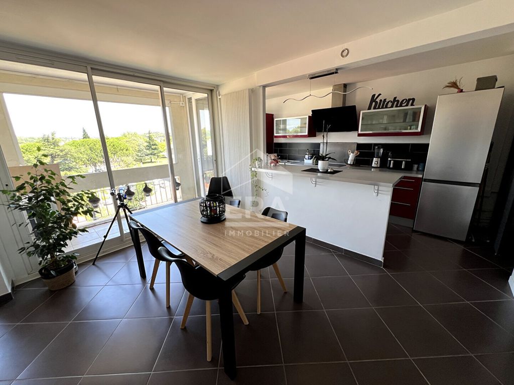 Achat appartement à vendre 4 pièces 92 m² - Marignane