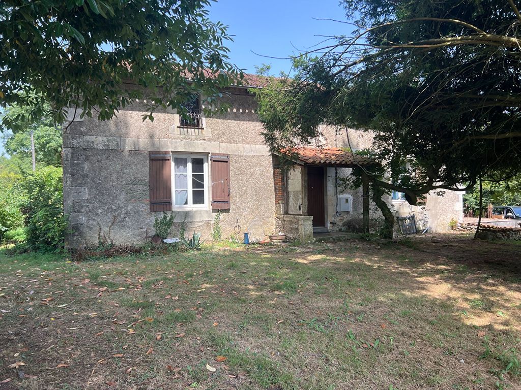 Achat maison 3 chambre(s) - Charroux