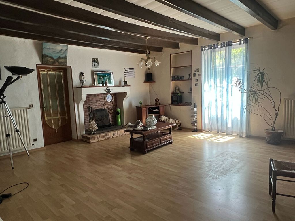 Achat maison 3 chambre(s) - Charroux