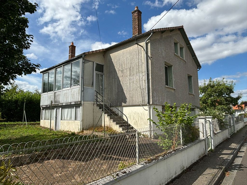 Achat maison à vendre 3 chambres 99 m² - Civray