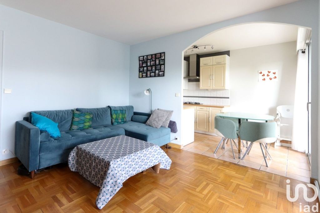 Achat appartement à vendre 4 pièces 82 m² - Rueil-Malmaison