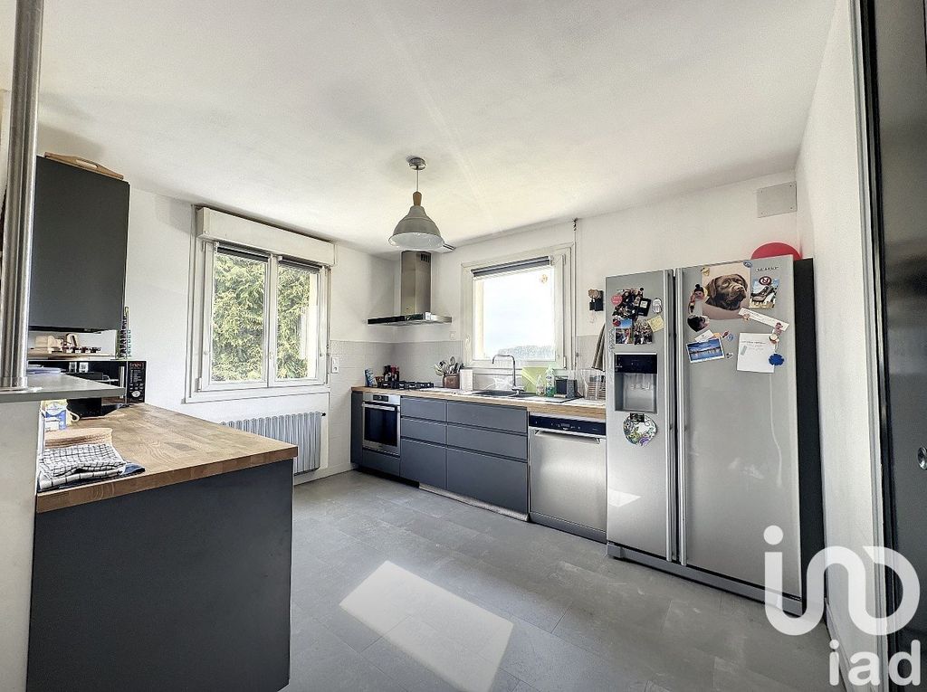 Achat maison à vendre 5 chambres 120 m² - La Chapelle-de-Brain