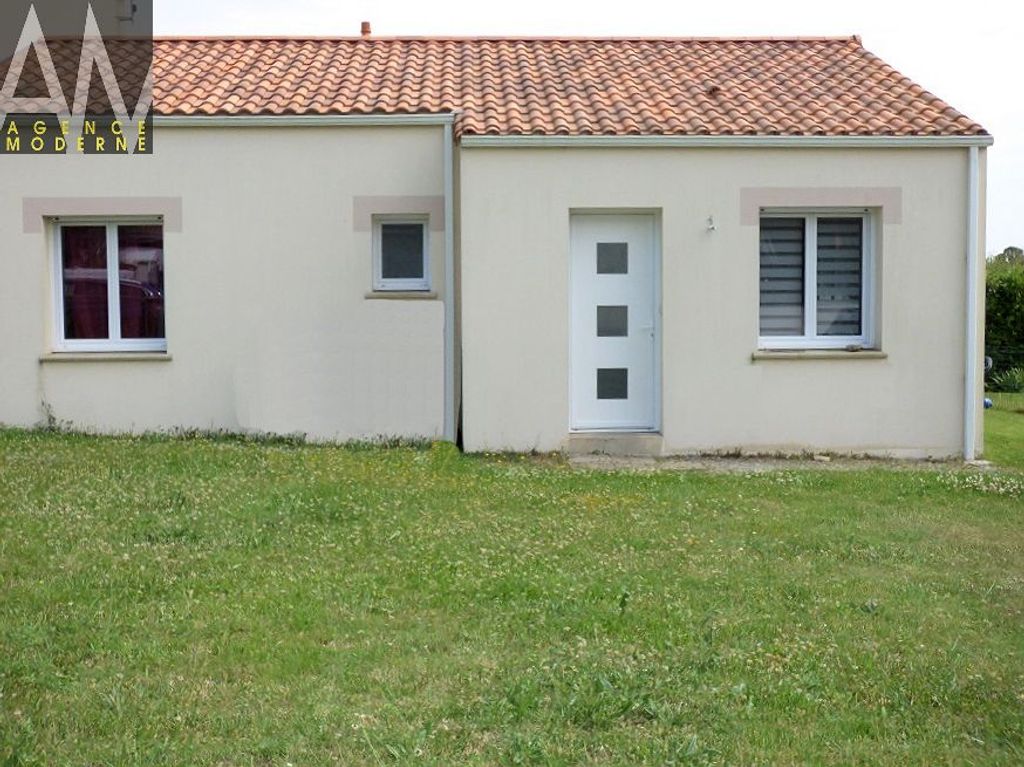 Achat maison à vendre 2 chambres 67 m² - Saint-Michel-Chef-Chef