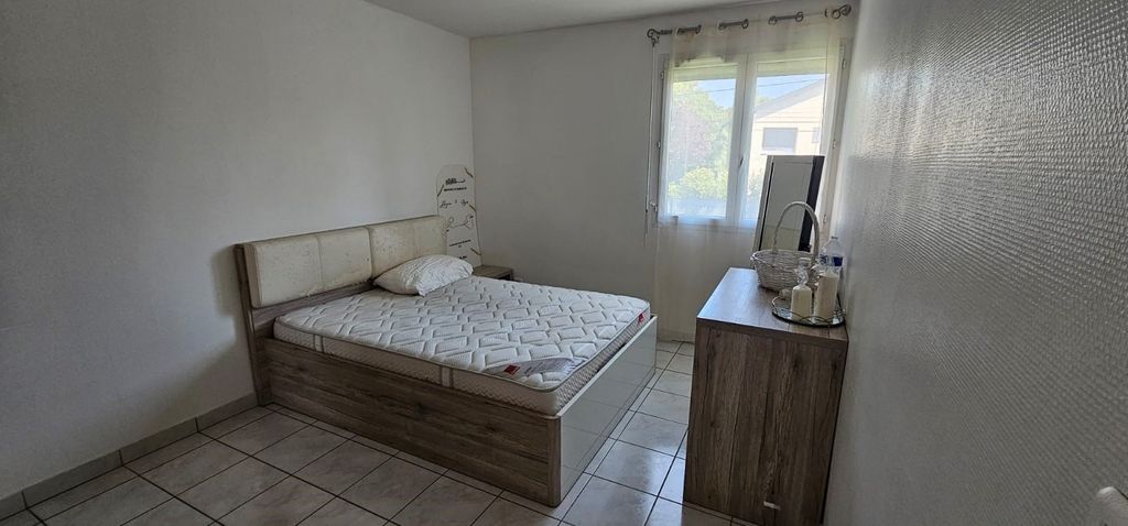 Achat maison 5 chambre(s) - Saint-Jean-Bonnefonds