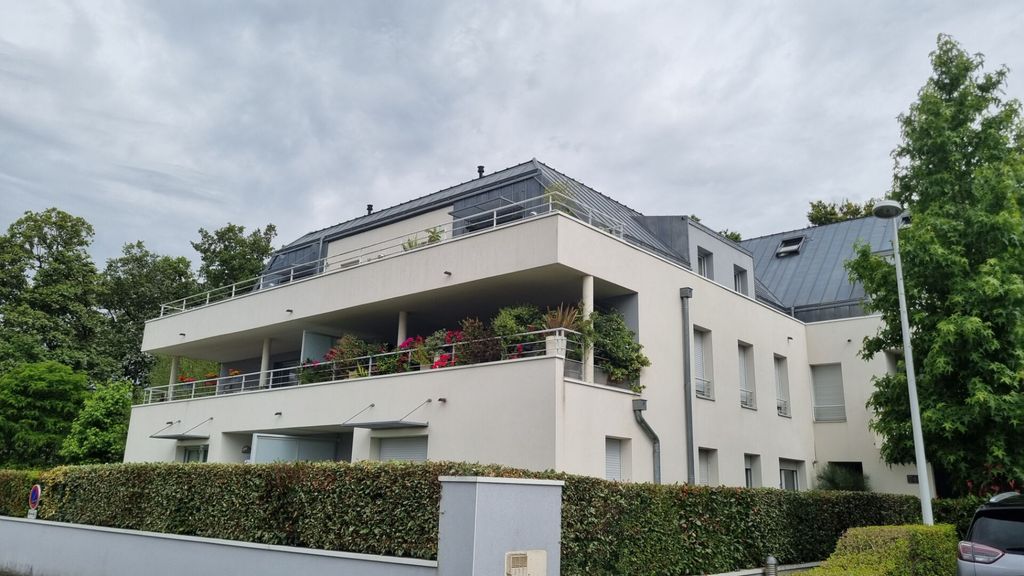 Achat appartement à vendre 5 pièces 112 m² - Sautron