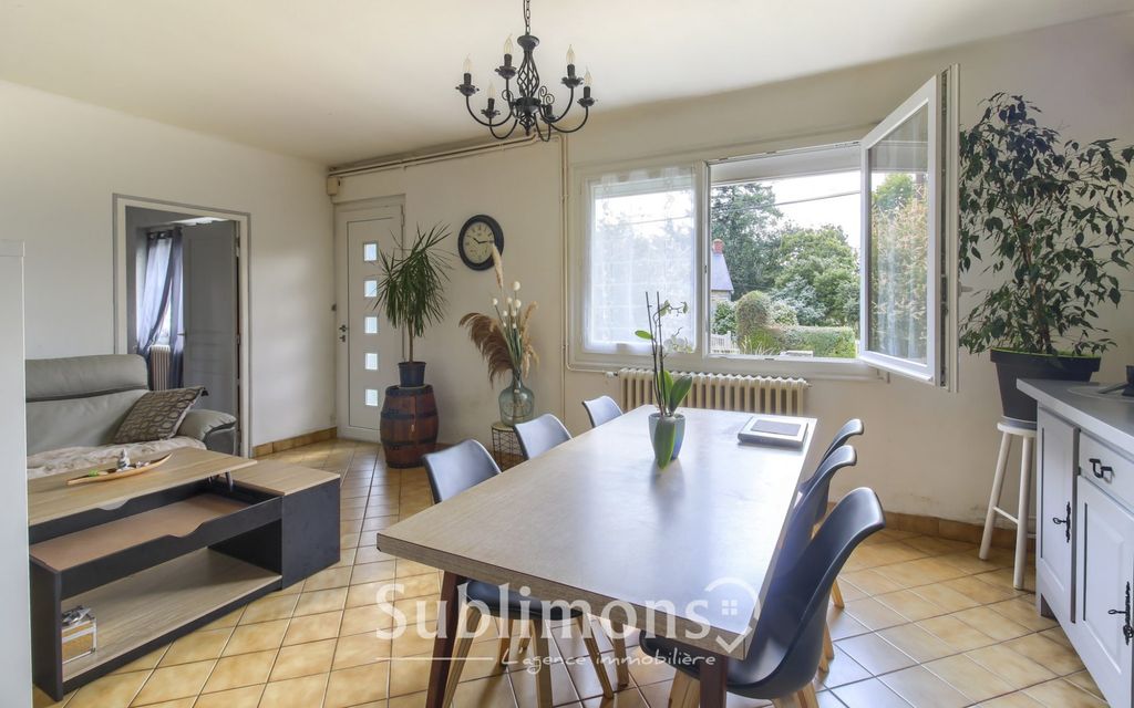 Achat maison à vendre 5 chambres 123 m² - Guer