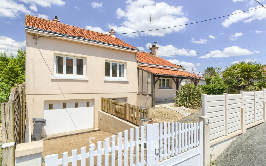 Achat maison à vendre 3 chambres 104 m² - Orée-d'Anjou