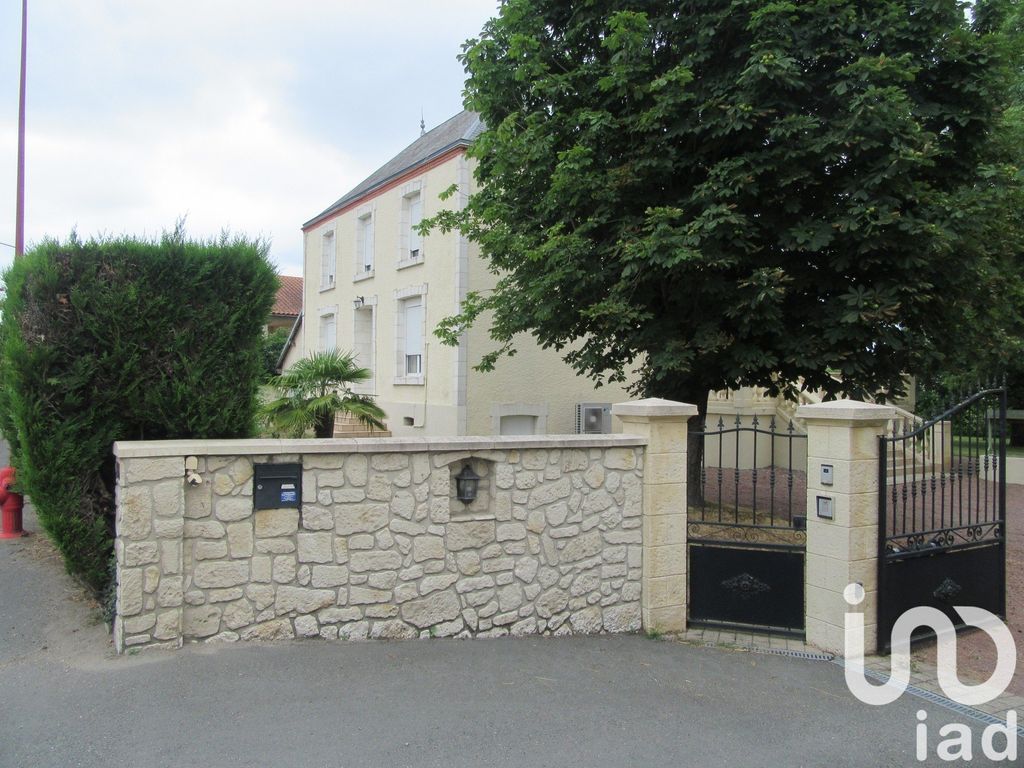 Achat maison à vendre 4 chambres 161 m² - Bressuire