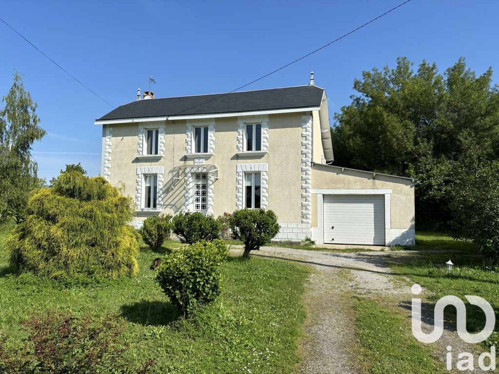 Achat maison à vendre 3 chambres 160 m² - Châtillon-sur-Thouet