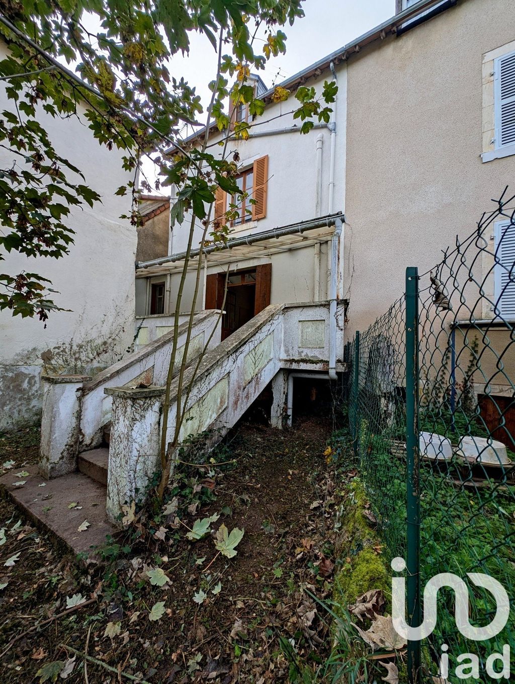 Achat maison à vendre 4 chambres 115 m² - Le Pont-Chrétien-Chabenet