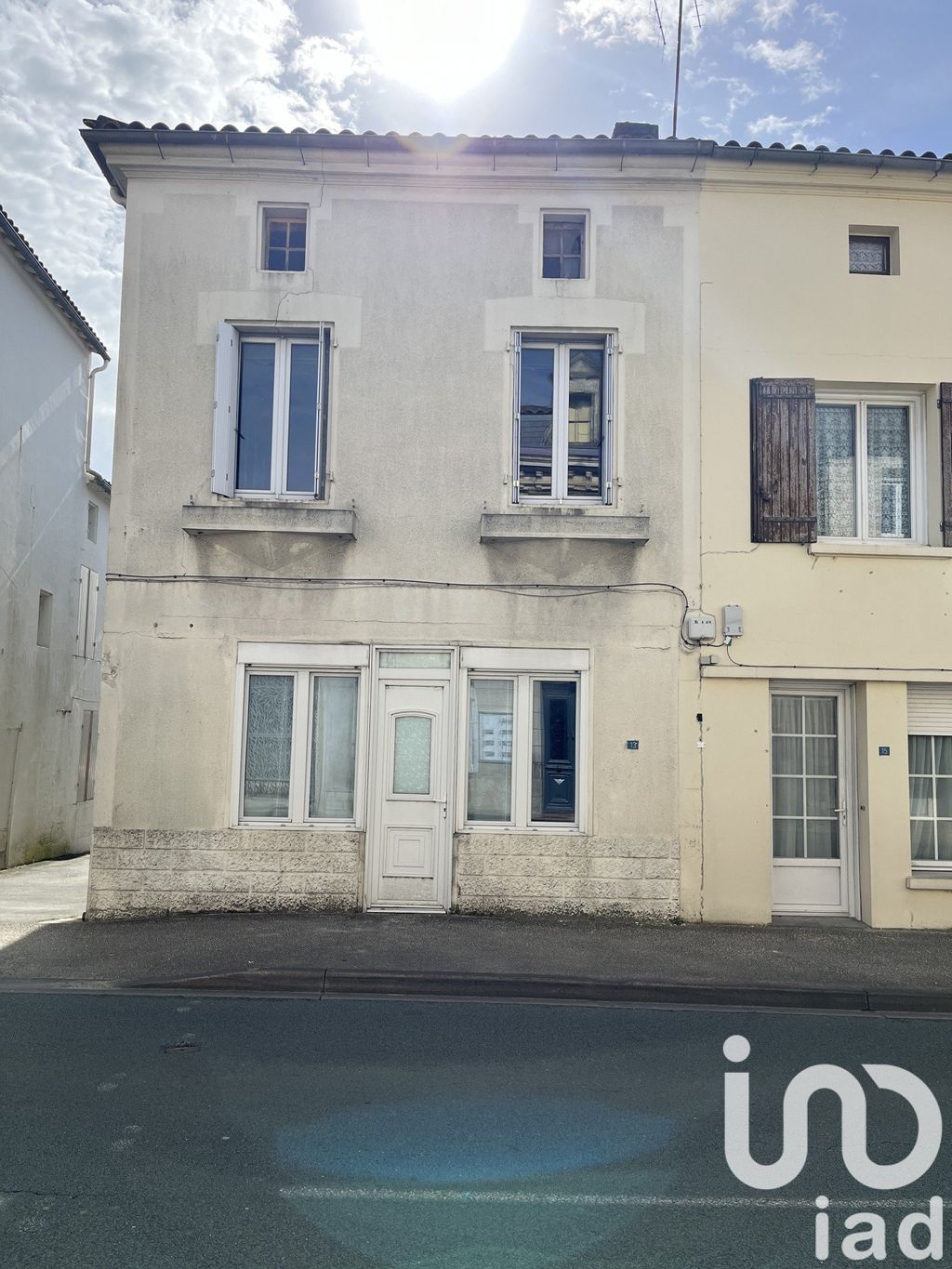 Achat maison 3 chambre(s) - Saint-Genis-de-Saintonge