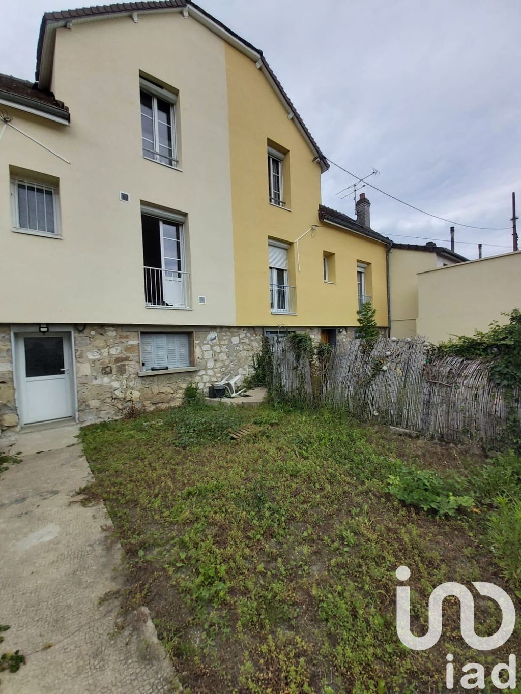 Achat maison à vendre 2 chambres 64 m² - Sens