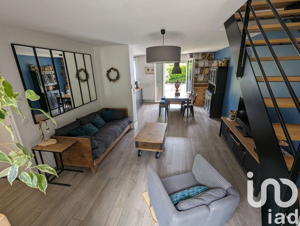 Achat maison à vendre 3 chambres 113 m² - Viry-Châtillon