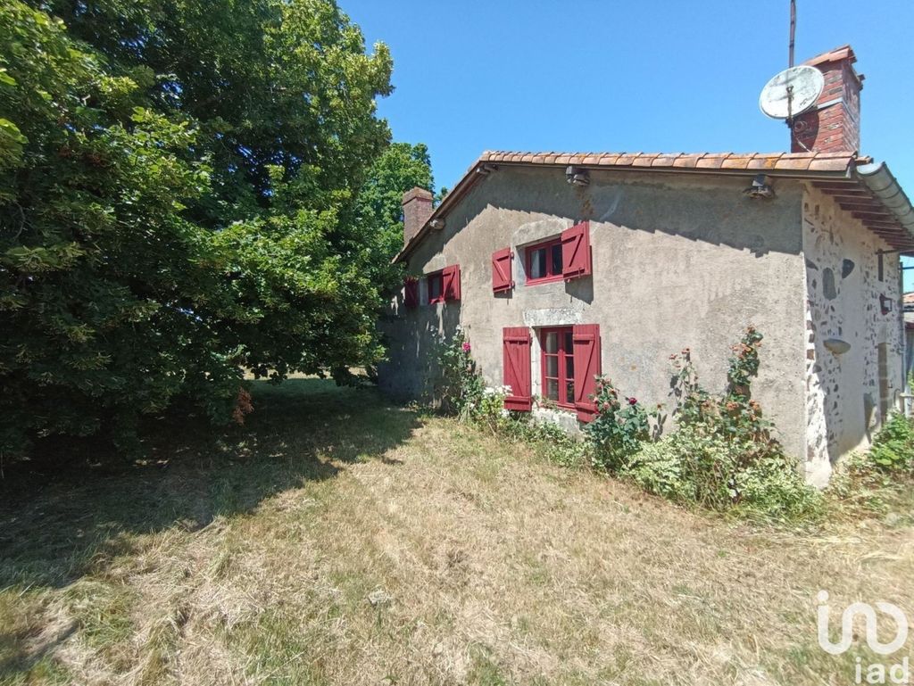 Achat maison à vendre 2 chambres 74 m² - Saint-Pardoux