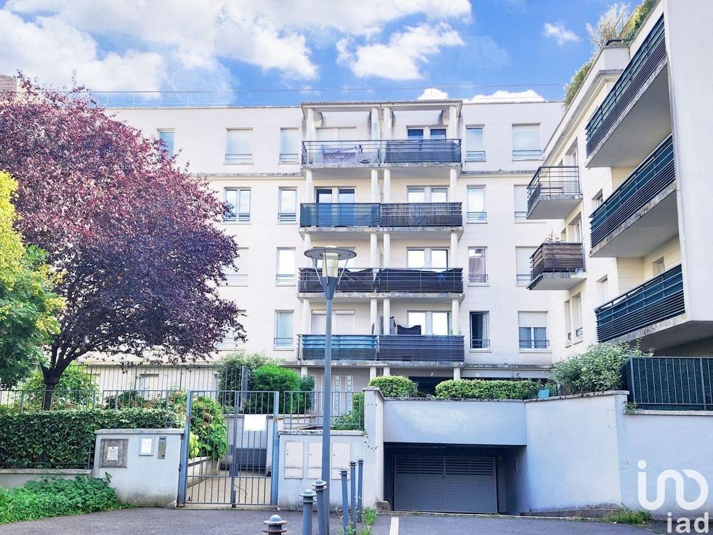 Achat appartement à vendre 2 pièces 44 m² - Cergy