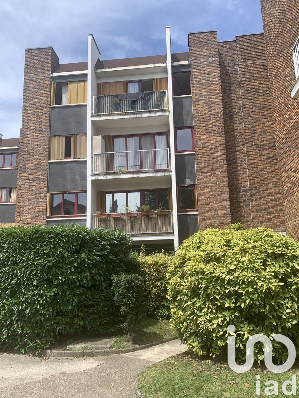 Achat appartement à vendre 2 pièces 43 m² - Villemomble