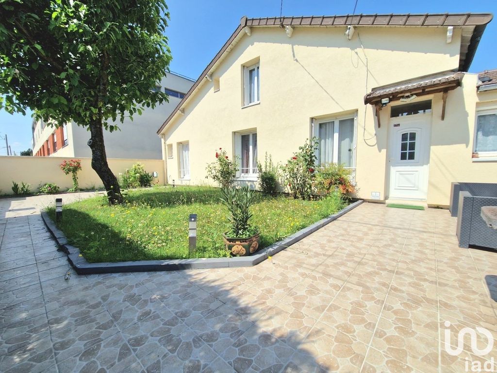 Achat maison à vendre 3 chambres 85 m² - Livry-Gargan