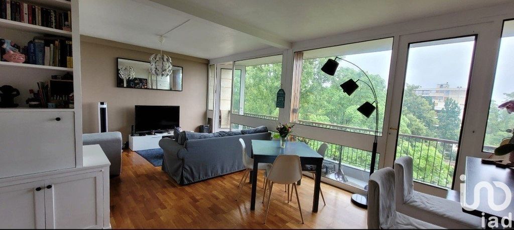 Achat appartement à vendre 3 pièces 72 m² - La Celle-Saint-Cloud