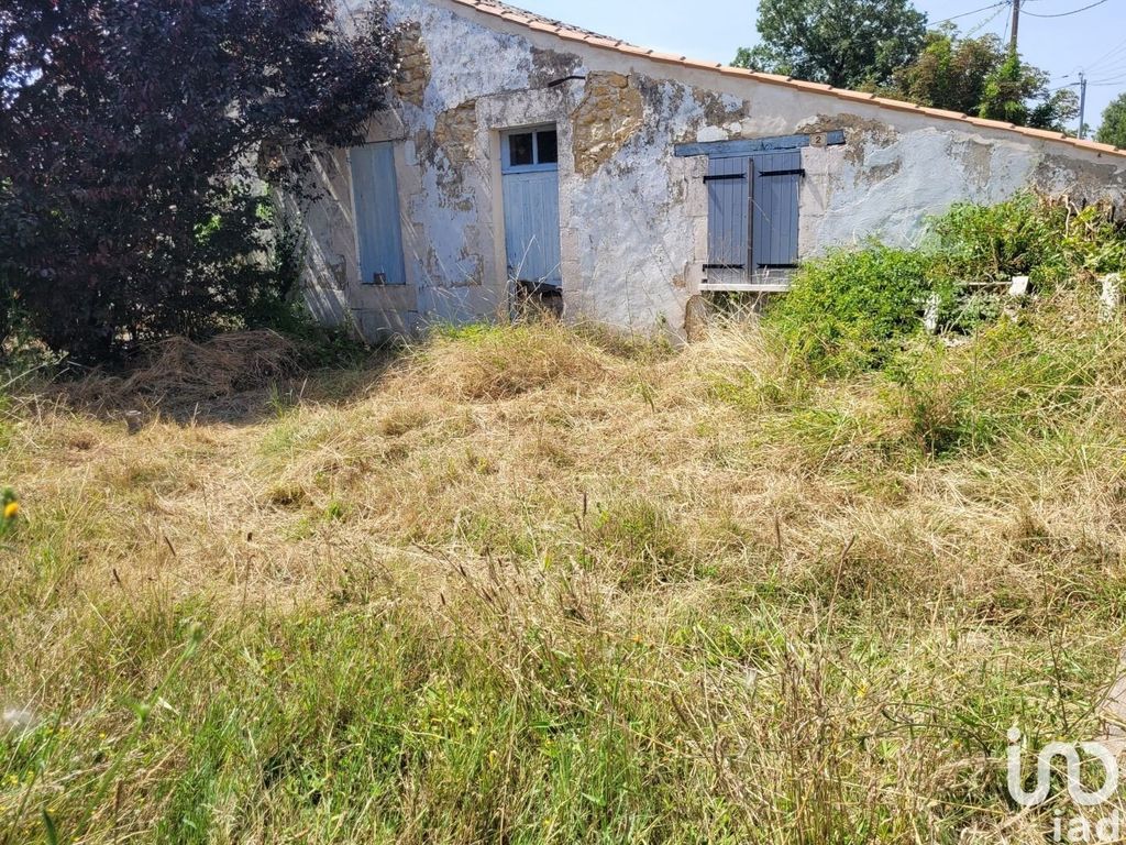 Achat maison à vendre 1 chambre 80 m² - Saint-Bonnet-sur-Gironde