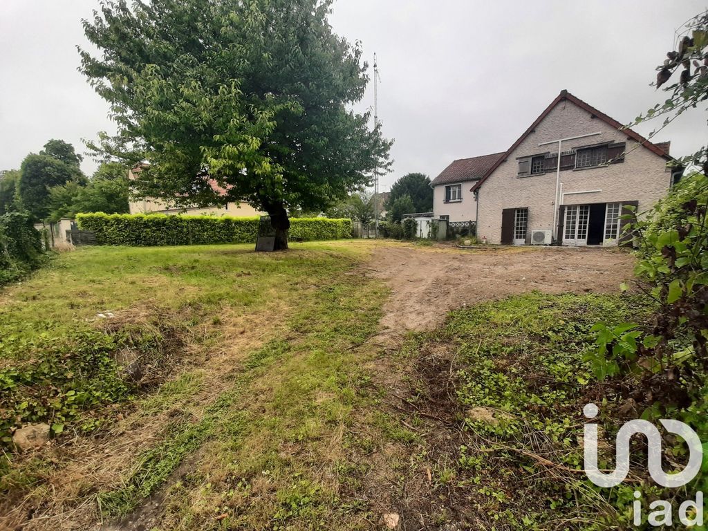 Achat maison à vendre 6 chambres 172 m² - Saron-sur-Aube