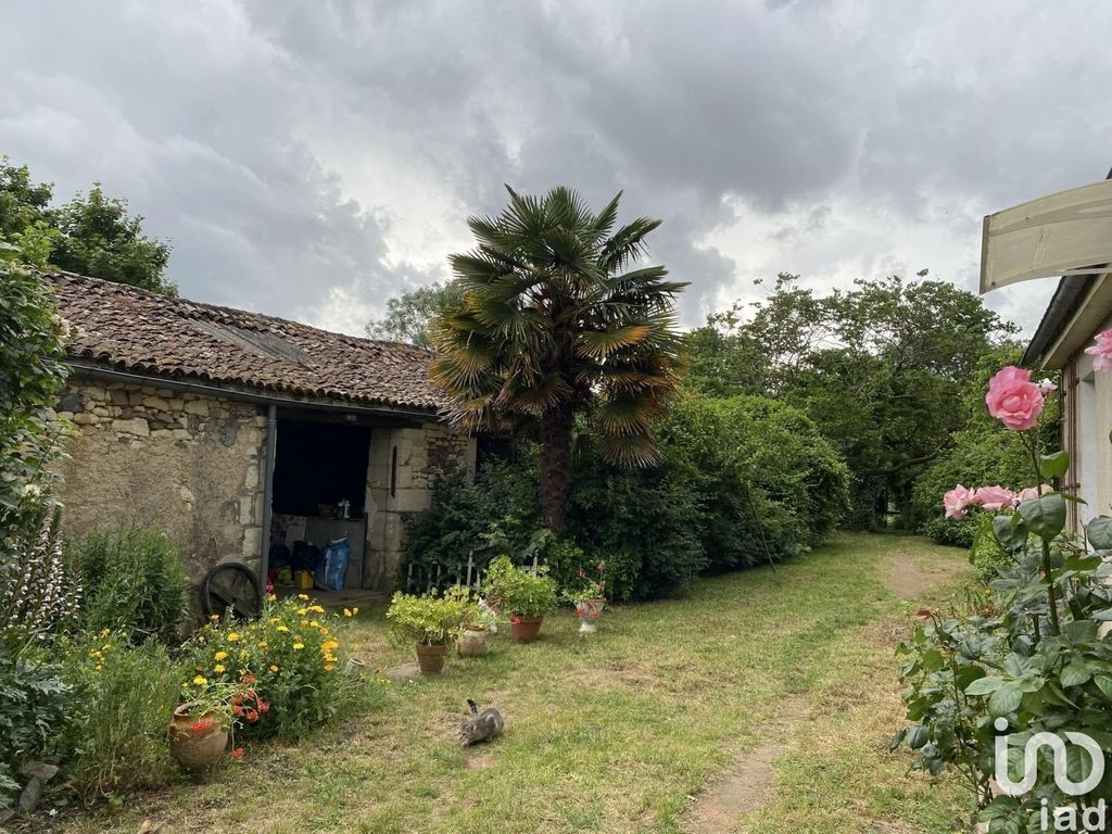 Achat maison 1 chambre(s) - Argenton-l'Église