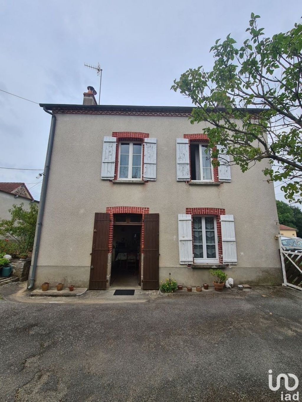 Achat maison à vendre 5 chambres 159 m² - Magnac-Laval