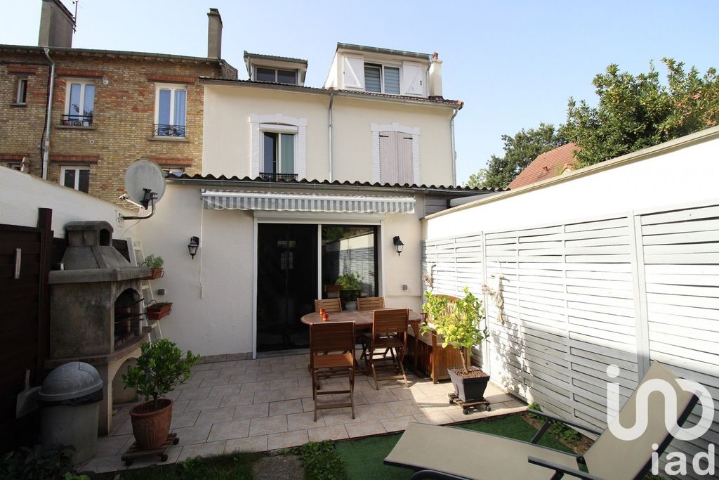 Achat maison à vendre 2 chambres 74 m² - Cormeilles-en-Parisis