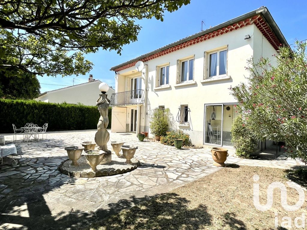 Achat maison à vendre 3 chambres 135 m² - Bollène