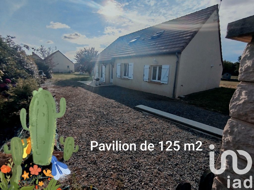 Achat maison à vendre 4 chambres 125 m² - Saint-Célerin