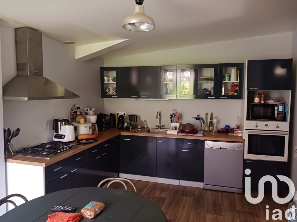 Achat maison à vendre 3 chambres 127 m² - Queaux