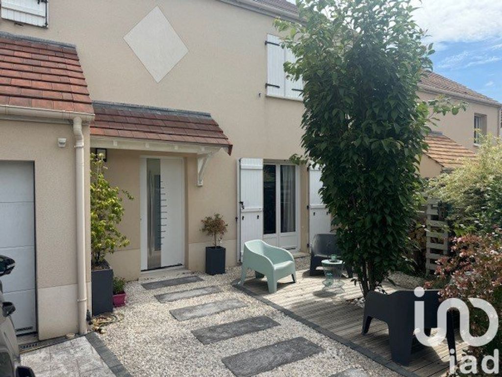 Achat maison à vendre 4 chambres 112 m² - Crégy-lès-Meaux