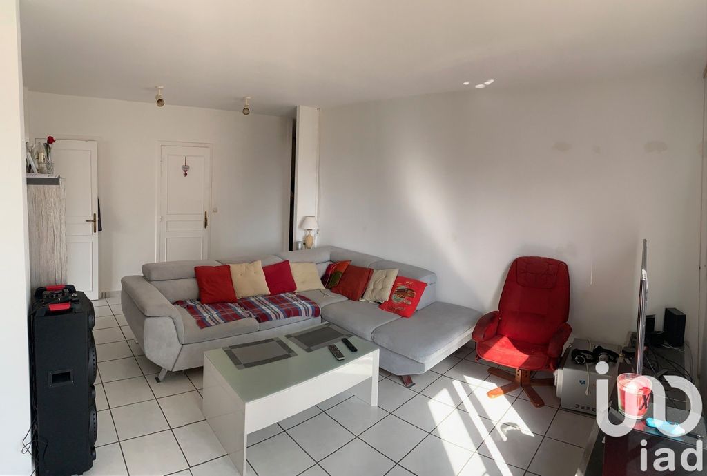 Achat appartement à vendre 4 pièces 72 m² - Saint-Cyr-sur-Loire