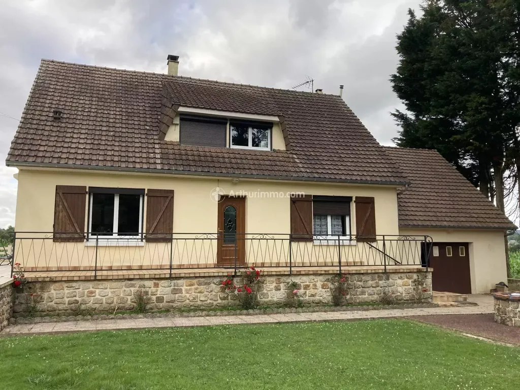 Achat maison à vendre 3 chambres 130 m² - Lignières-Orgères