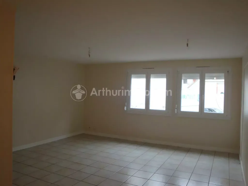 Achat appartement à vendre 3 pièces 69 m² - Charleville-Mézières