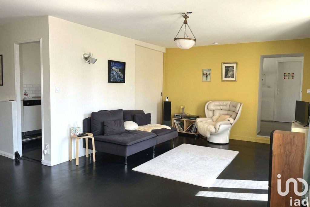 Achat maison à vendre 4 chambres 138 m² - Poitiers