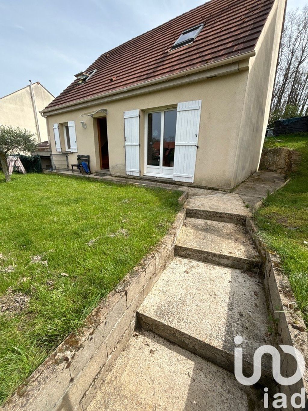 Achat maison à vendre 4 chambres 100 m² - Souppes-sur-Loing