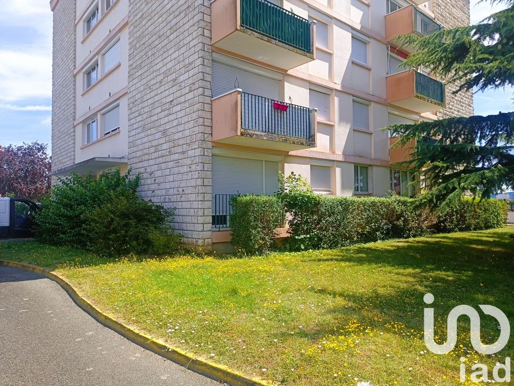 Achat appartement à vendre 2 pièces 44 m² - Joué-lès-Tours